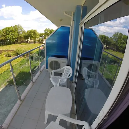 Hotell Palace Kiten (Burgas)